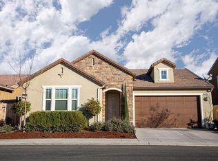 3841 Joaquin Ave, Clovis, CA 93619