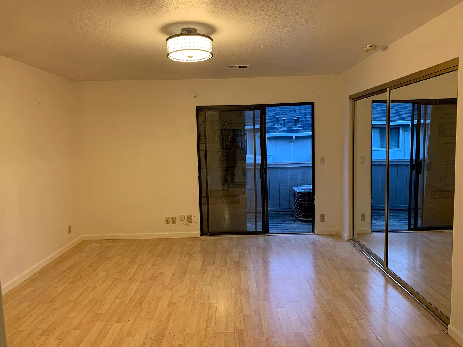 2 bed, 1200 sqft, $3,700 — Photo 4
