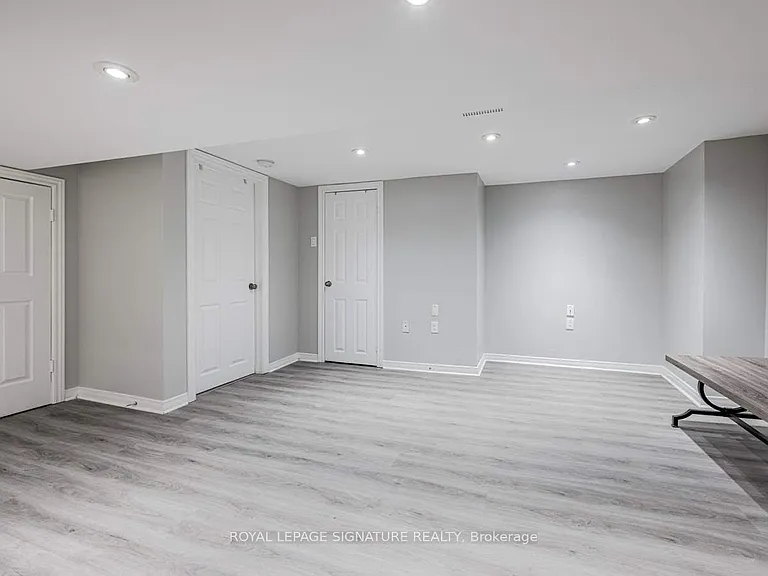 87 Watson St #BASEMENT — Photo 13