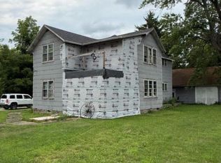 809 Beech St, North Judson, IN 46366