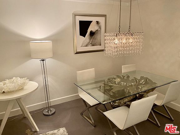 4th image of 605 San Vicente Blvd APT 107