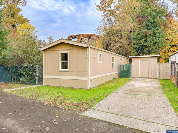 4475 Franklin Blvd Space 13, Eugene, OR 97403