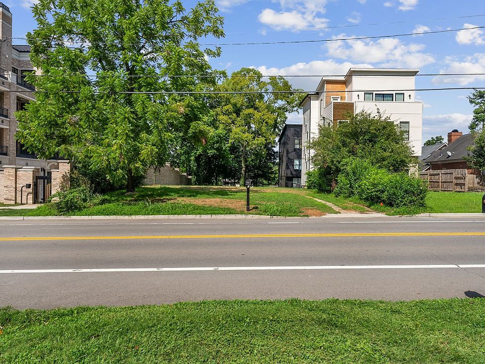 1st image of 122 Woodmont Blvd