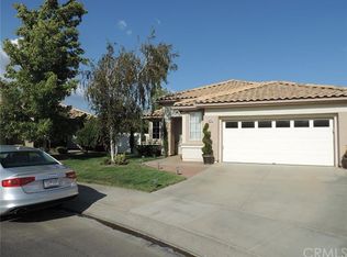 1332 Dornoch Ct, Banning, CA 92220
