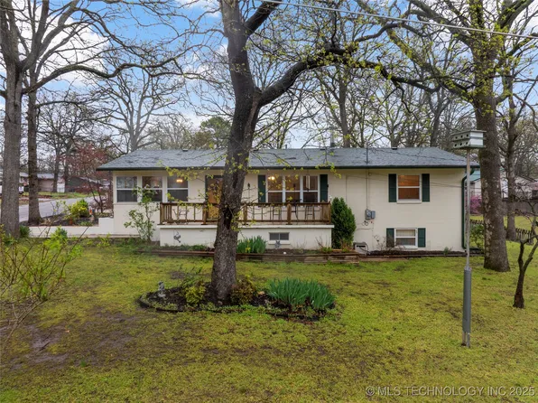 62521 E 253rd Rd, Grove, OK 74344