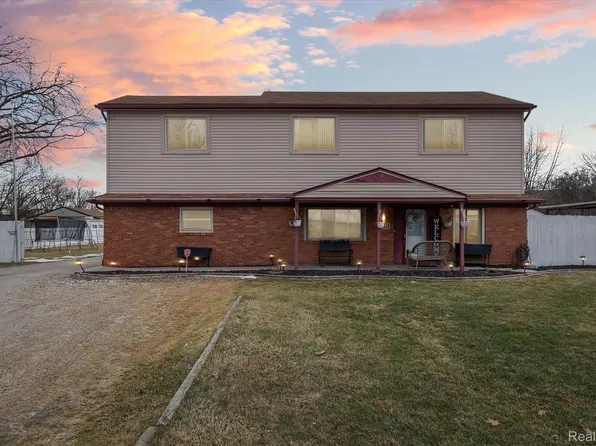 14121 Huron St, Taylor, MI 48180