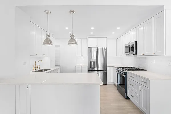 Rented by Rudin Management Company, Inc. | media 13