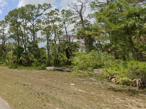 Balboa Ave, Labelle, FL 33935