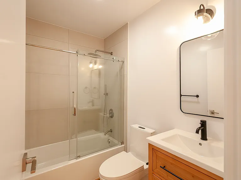 235 Ashley Cir — Photo 20
