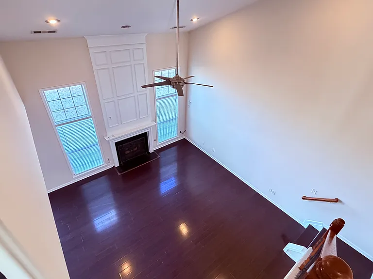 908 Wendlebury Ct — Photo 22