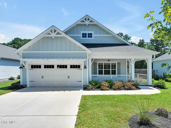 62 Streambed Way, Hampstead, NC 28443