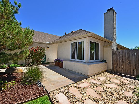 3rd image of 503 Hemphill Dr
