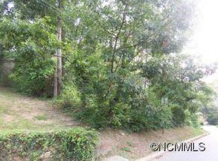 Fenner Ave, Asheville, NC 28804