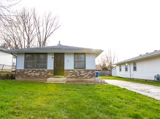 1135 Hinckley St, Aurora, IL 60505