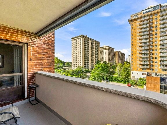 5th image of 100 Prospect Ave #4C