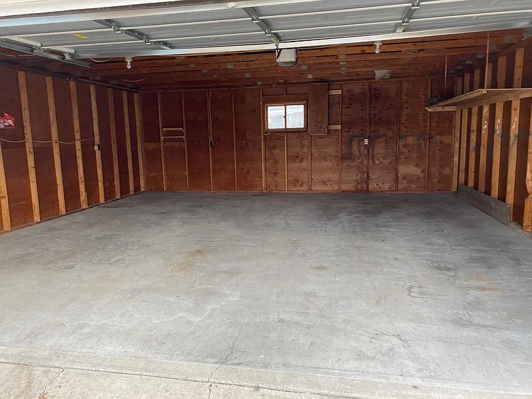 207 Birchwood Dr — Photo 10