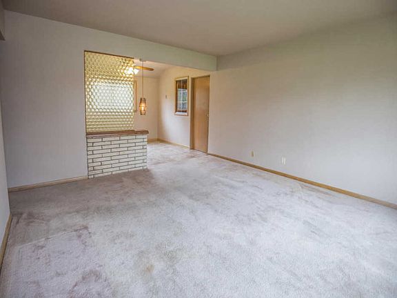 2nd image of 13350 W Honey Ln