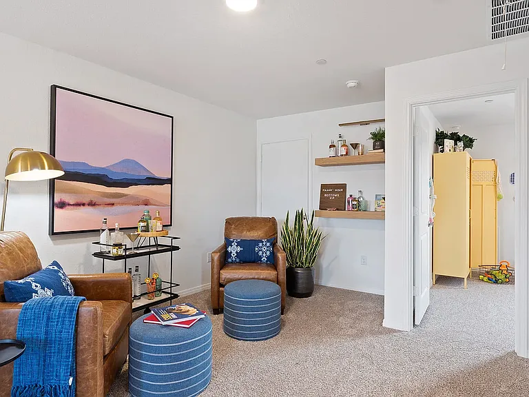2512 Violet Theo Ln — Photo 13