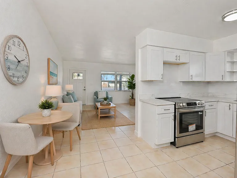 4565 Duhme Rd #106 — Photo 4