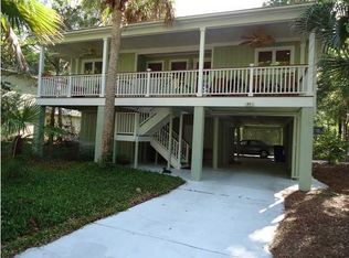 35 Twin Oaks Ln, Isle Of Palms, SC 29451