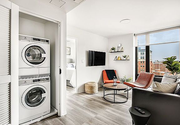 3rd image of 415 W 120th St #13B