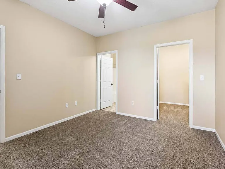 Ridge Pointe Villas — Photo 66
