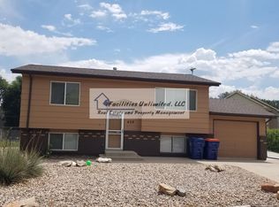 406 Parish Ct, Johnstown, CO 80534