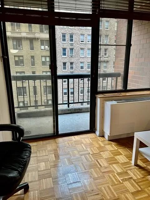 1st image of 130 W 79th St APT 9E