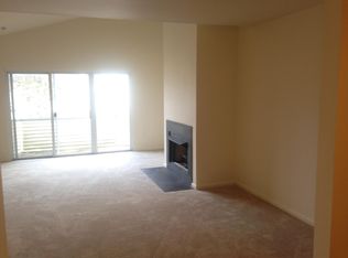 148 Falcon Ridge Way N, Hamburg, NJ 07419