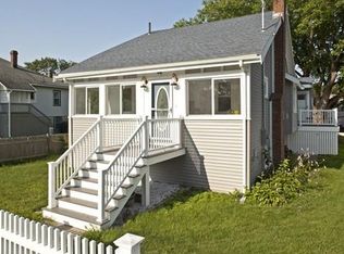 37 Central Ave, Hull, MA 02045