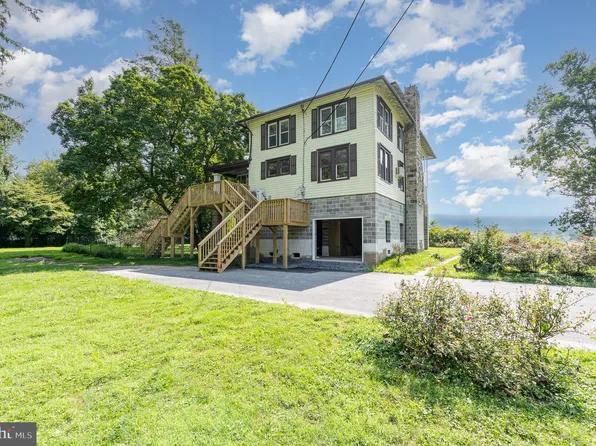1804 Towpath Rd, Dauphin, PA 17018