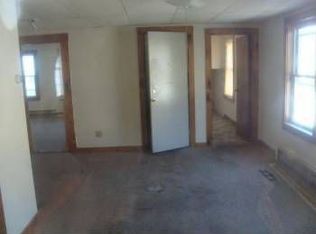 51 Chestnut St, Spencer, MA 01562