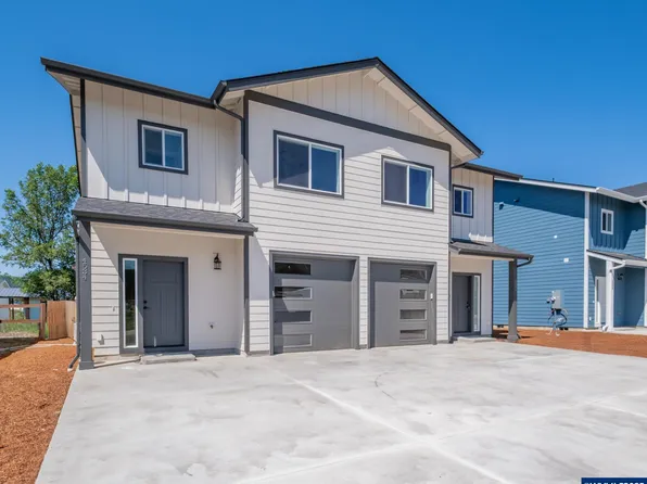 4534 Live Oak St, Sweet Home, OR 97386