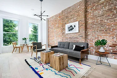 Sold by Citi Habitats