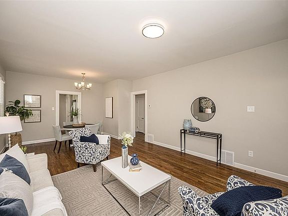 5th image of 7040 Pernod Ave