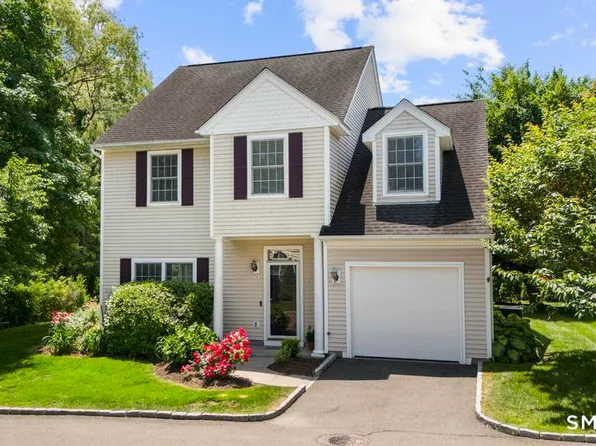 78 Village Court #78, Wilton, CT 06897