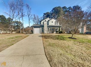 1492 Saint Dunstans Rd, Lithonia, GA 30058