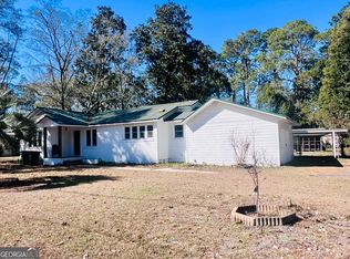 594 S 3rd St, Jesup, GA 31545