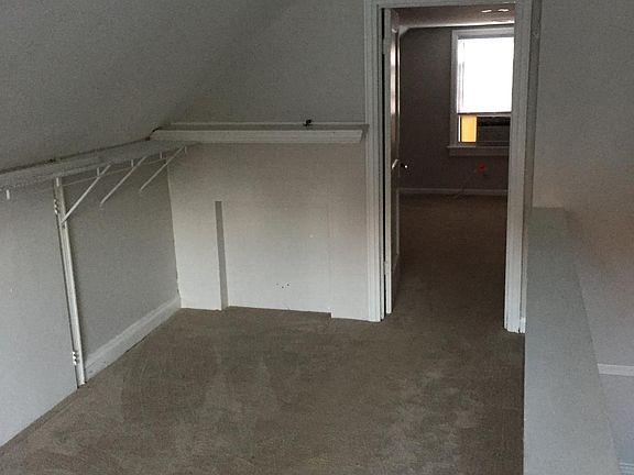 3rd image of 5212 Staunton Ave SE