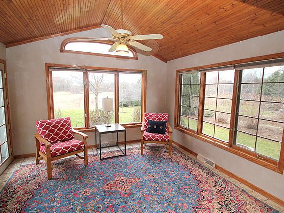 3rd image of 10403 N Riverlake Dr