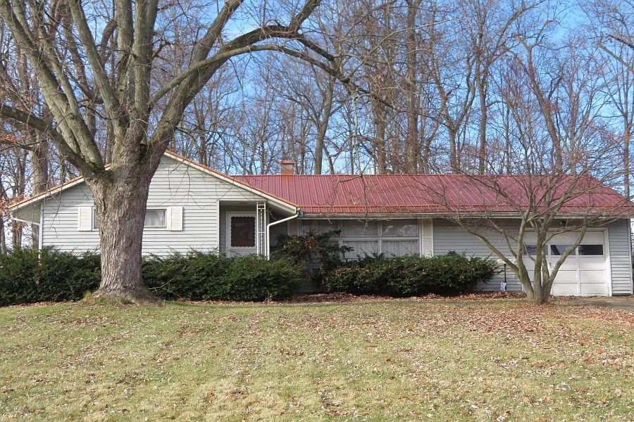 1st image of 1021 Oakdale Dr