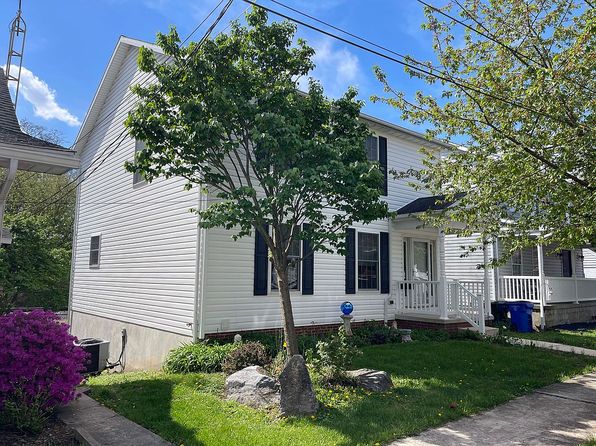 818 View St