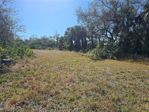 4th image of 1908 NW 28th Pl