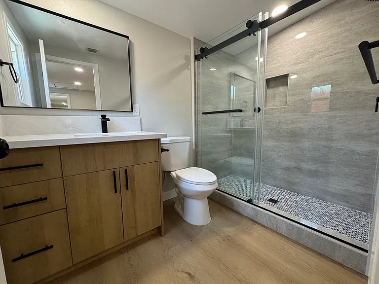 8932 Grand Ave — Photo 14