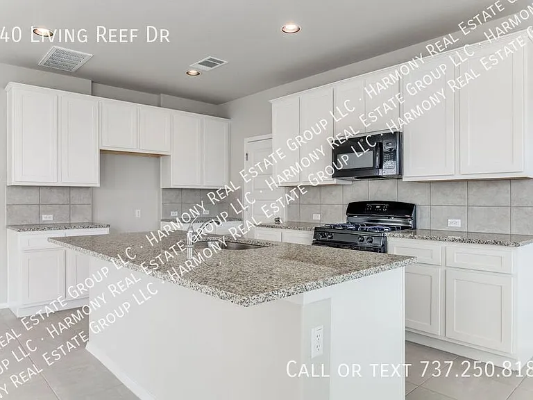 140 Living Reef Dr — Photo 10