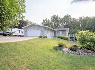 904 13th Dr, Wausau, WI 54403