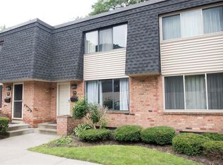 274 Penn Ln, Rochester, NY 14625