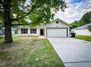 2738 W Cherokee St, Springfield, MO 65807
