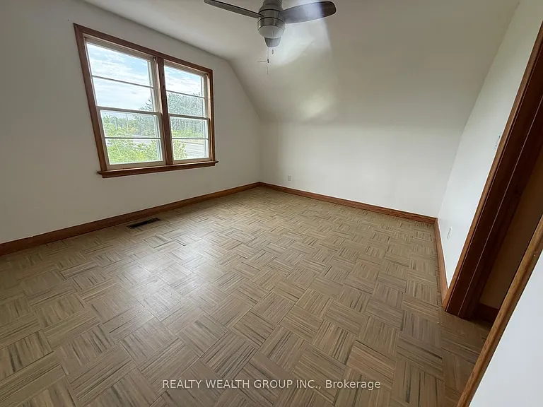 12190 Warden Ave — Photo 7
