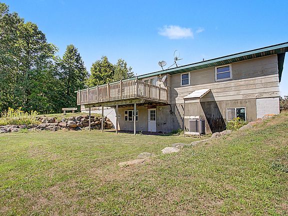 3rd image of 37981 Southfork Rd